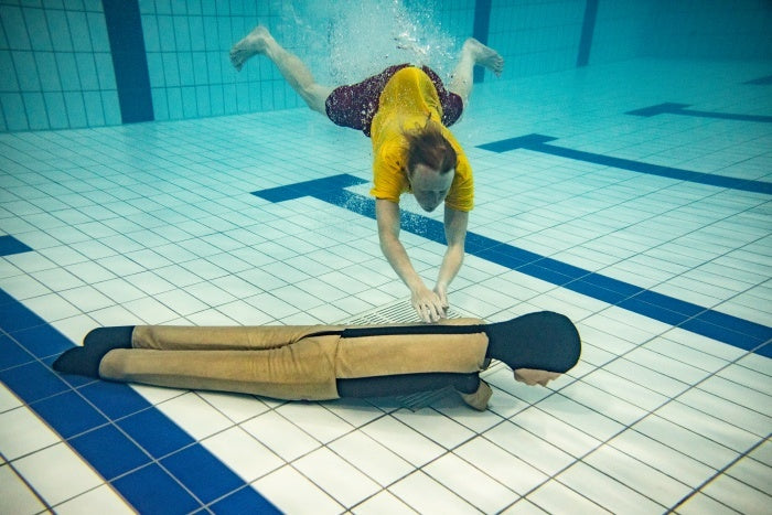 Pool Rescue (Sinking)